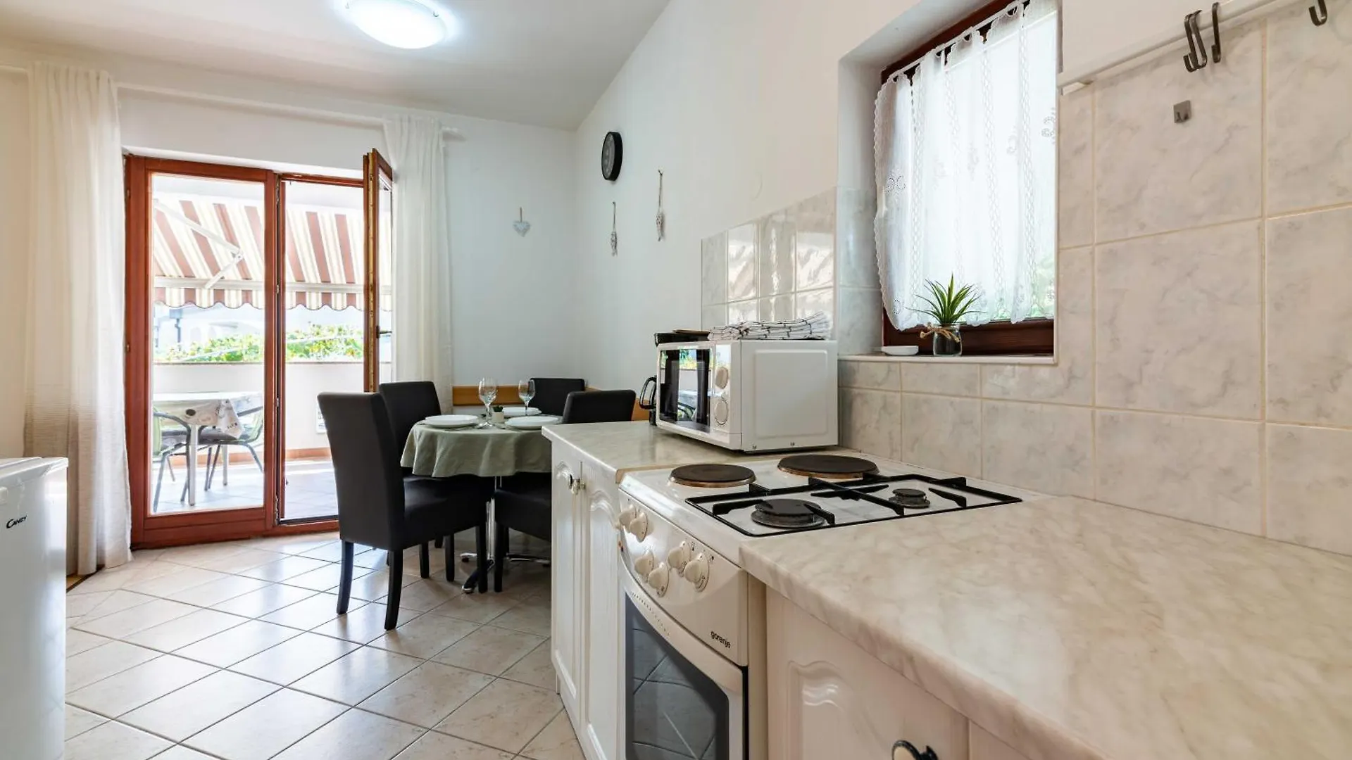 Apartment Apt Klara, Malinska, Vantacici, Island Krk